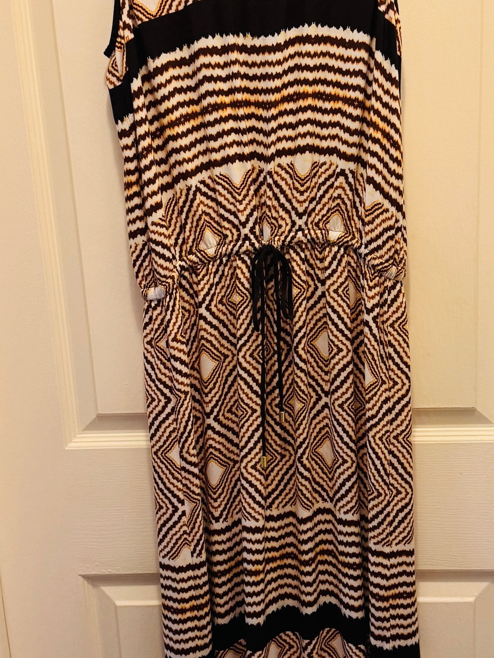 Karen Kane Black, Brown & Cream Geometric Print Maxi Dress
